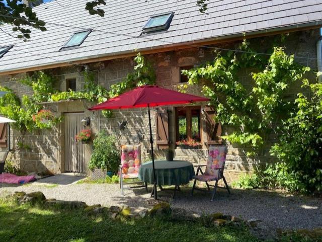 Maison De Campagne Sarroux Экстерьер фото